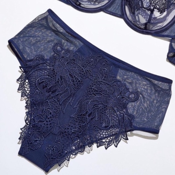 💖SALES🔻 💖Victoria Secret Sexy Cheeky Panty Double Dragons - Picture 14 of 15